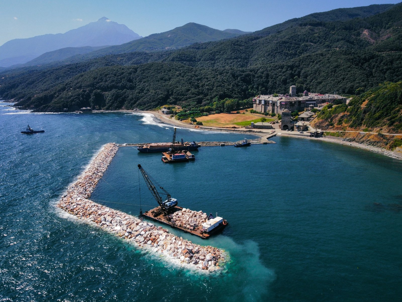 Ναυτιλιακές Υποδομές Ιεράς Μονής Ιβήρων