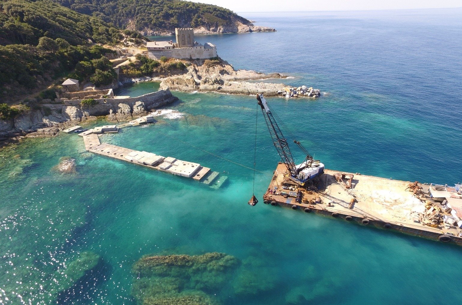 Προβλήτα του Λιμανιού της Ιεράς Μονής Μεγίστης Λαύρας